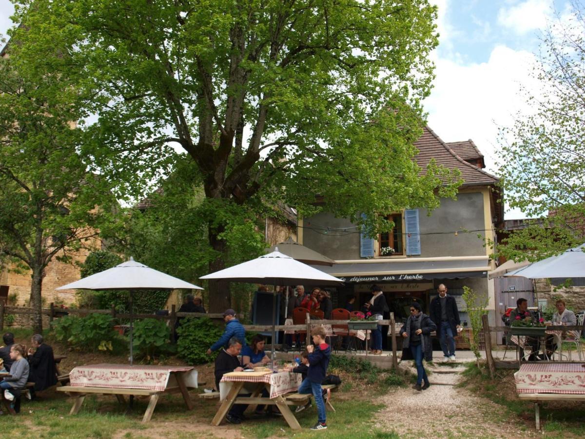 Cozy Cottage In Aquitaine With Private Swimming Pool Peyzac-le-Moustier Екстер'єр фото